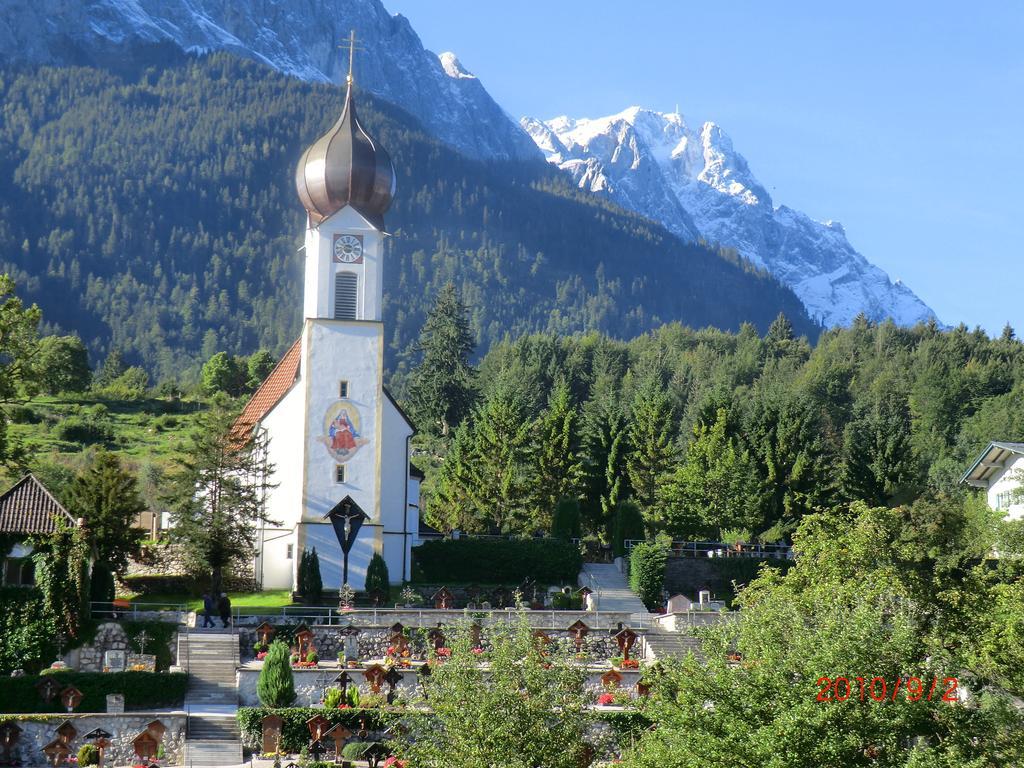 Zum Rassen Garmisch-Partenkirchen